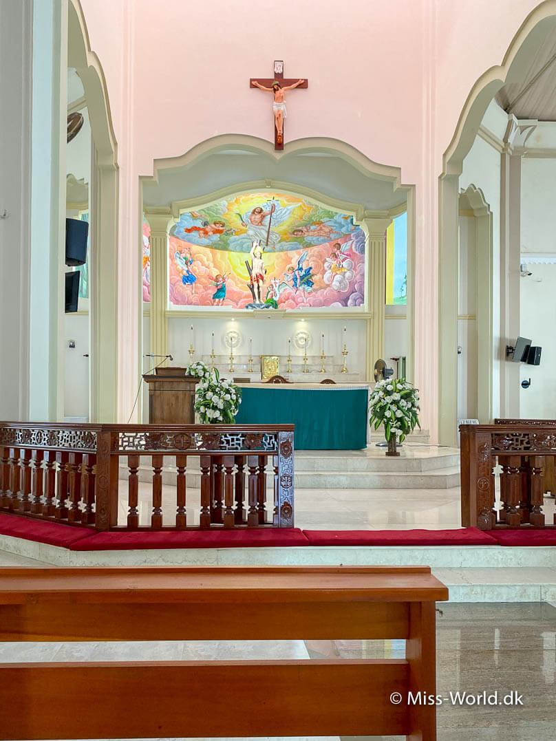 St Sebastians Church i Negombo efter bombeangrebet i 2019