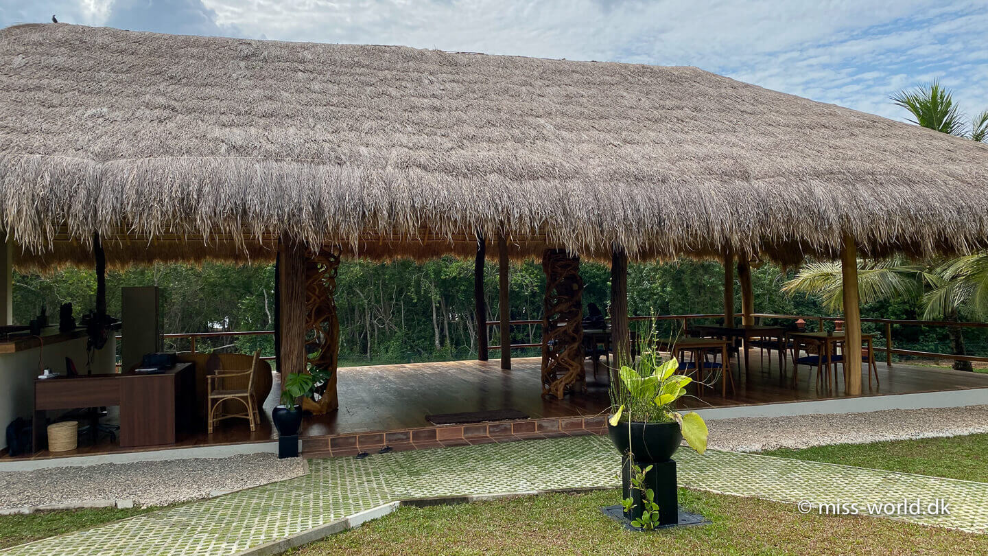 Omkara Restaurant and villas Rekawa Sri Lanka